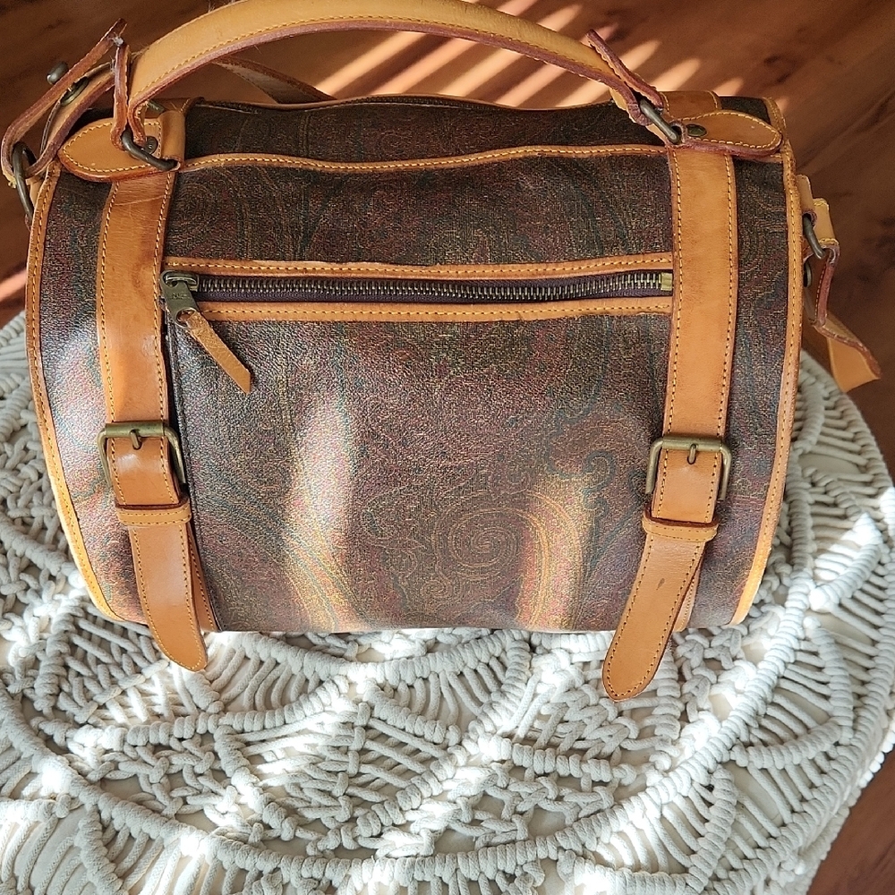 Etro Milano Crossbody/Travel Stylish Brown and Tan Barrel Bag